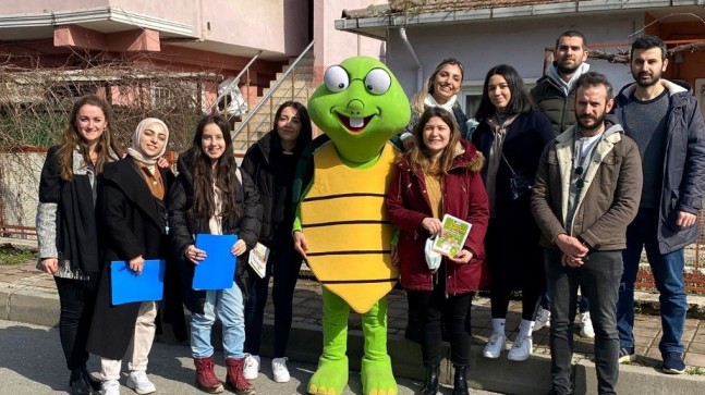 BEYKOZ’UN ÇEVRE GÖNÜLLÜLERİ “SIFIR ATIK” İÇİN SAHADA