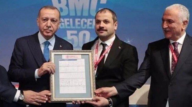 Cumhurbaşkanı Erdoğan Beykoz’da Öztürk ailesine taziye ziyaretinde bulundu