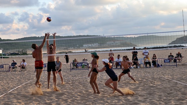 Plaj Voleybolunun Kalbi Riva’da Atıyor