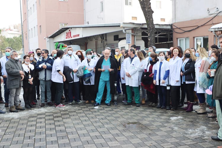 Beykoz Devlet Hastanesi Doktorları 3 Gün İşi Bırakıyor Beykoz Olay